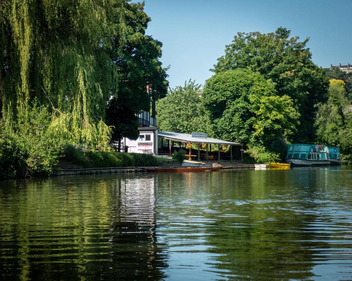 Villa Bath Boating Station Extérieur photo