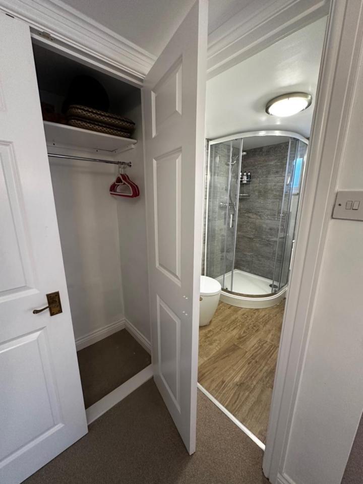 Villa Bath Boating Station Chambre photo