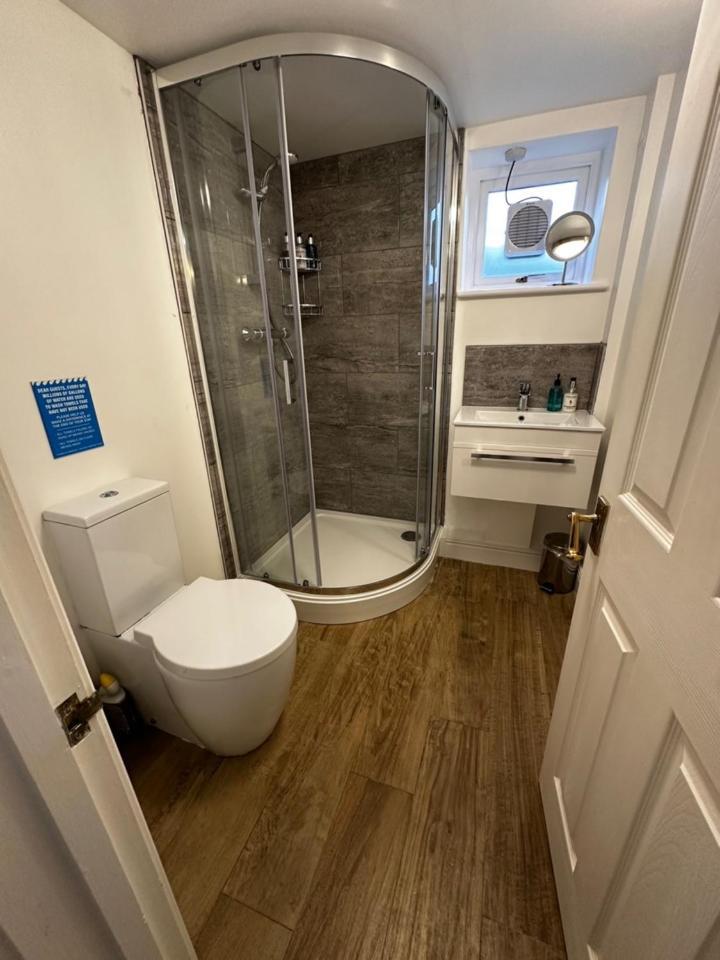 Villa Bath Boating Station Chambre photo